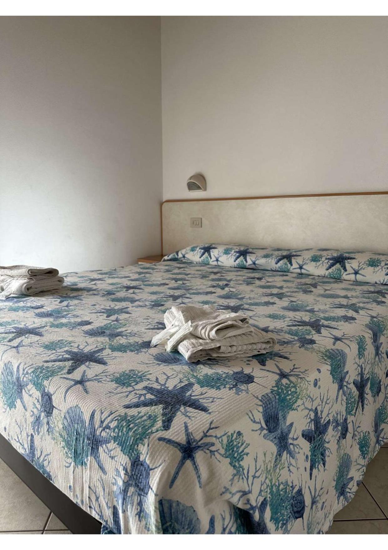 Hotel Vienna Rivazzurra Rimini Dış mekan fotoğraf
